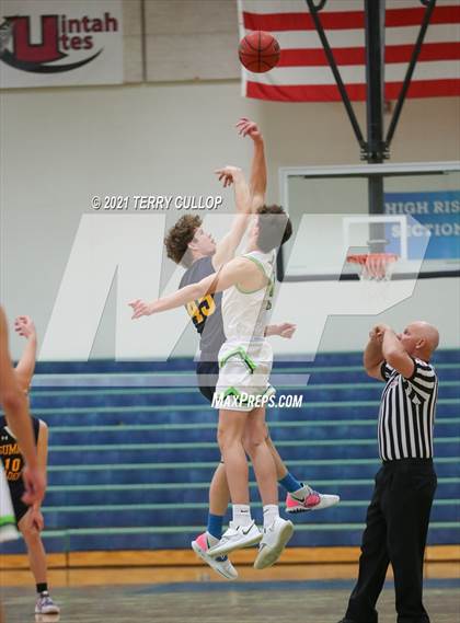 Thumbnail 2 in Summit Academy vs. Ridgeline (Eagle Holiday Shootout) photogallery.