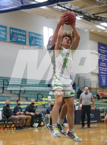 Thumbnail 3 in Summit Academy vs. Ridgeline (Eagle Holiday Shootout) photogallery.