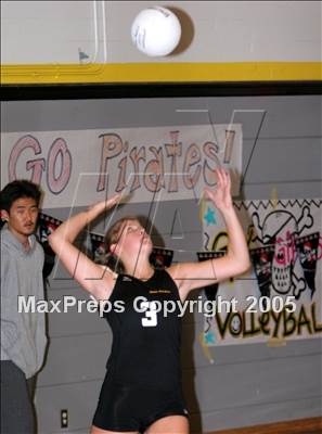 Thumbnail 2 in Van Nuys @ San Pedro (Section Playoffs) photogallery.