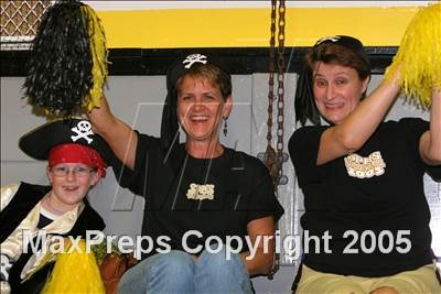 Thumbnail 2 in Van Nuys @ San Pedro (Section Playoffs) photogallery.