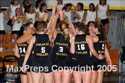 Thumbnail 1 in Van Nuys @ San Pedro (Section Playoffs) photogallery.