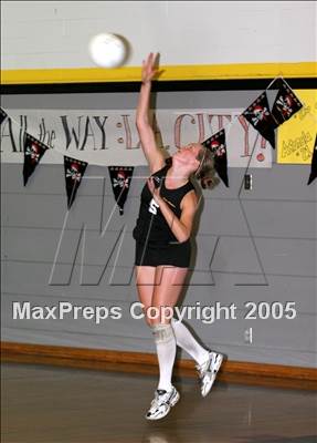 Thumbnail 3 in Van Nuys @ San Pedro (Section Playoffs) photogallery.