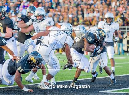 Thumbnail 3 in Guyer vs. Mansfield (UIL 6A D2 Quarterfinal) photogallery.