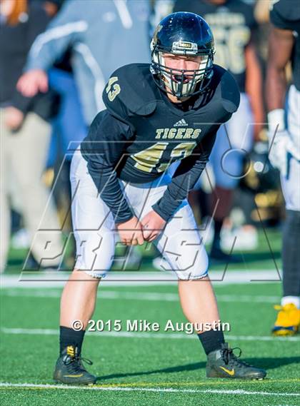 Thumbnail 1 in Guyer vs. Mansfield (UIL 6A D2 Quarterfinal) photogallery.