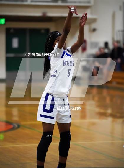 Thumbnail 3 in Clovis vs. Oakland (Lamorinda Classic) photogallery.