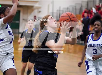 Thumbnail 1 in Clovis vs. Oakland (Lamorinda Classic) photogallery.
