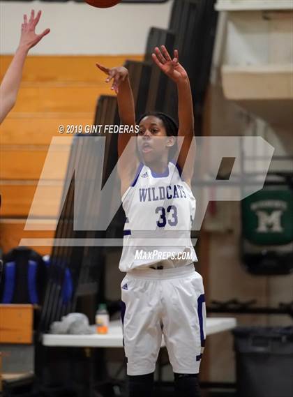 Thumbnail 1 in Clovis vs. Oakland (Lamorinda Classic) photogallery.