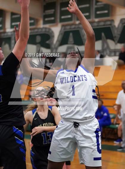 Thumbnail 3 in Clovis vs. Oakland (Lamorinda Classic) photogallery.