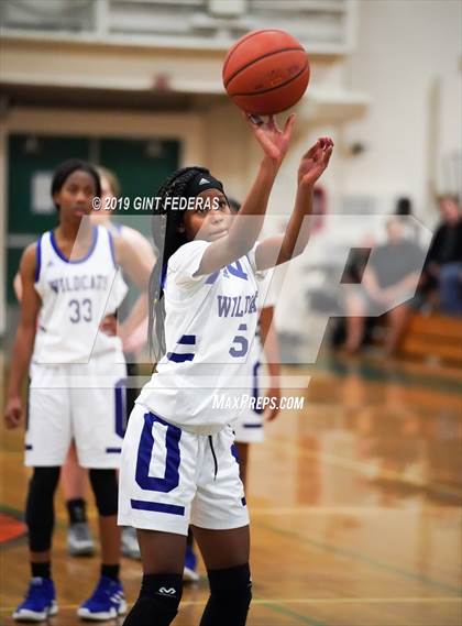 Thumbnail 3 in Clovis vs. Oakland (Lamorinda Classic) photogallery.