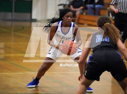 Thumbnail 3 in Clovis vs. Oakland (Lamorinda Classic) photogallery.