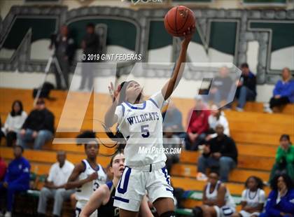 Thumbnail 2 in Clovis vs. Oakland (Lamorinda Classic) photogallery.