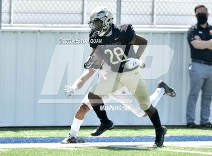 Thumbnail 2 in JSerra Catholic @ St. John Bosco photogallery.