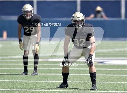 Thumbnail 1 in JSerra Catholic @ St. John Bosco photogallery.