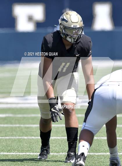 Thumbnail 2 in JSerra Catholic @ St. John Bosco photogallery.