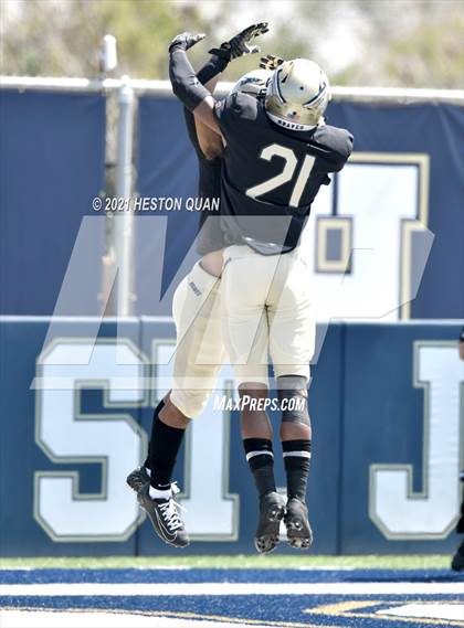 Thumbnail 2 in JSerra Catholic @ St. John Bosco photogallery.