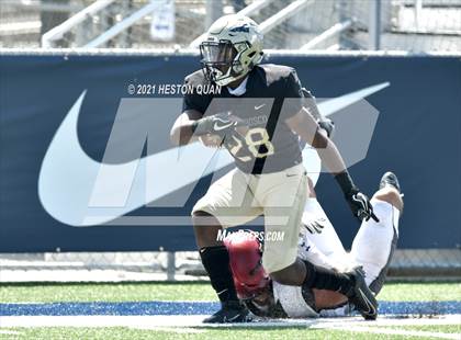 Thumbnail 2 in JSerra Catholic @ St. John Bosco photogallery.