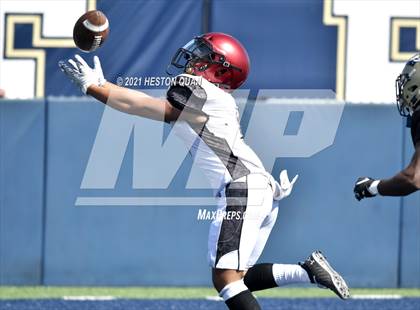 Thumbnail 2 in JSerra Catholic @ St. John Bosco photogallery.