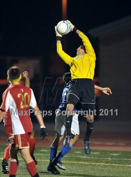 Thumbnail 1 in Davis vs. Jesuit (CIF SJS D1 Final) photogallery.