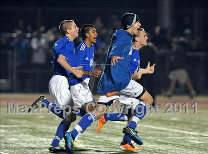 Thumbnail 1 in Davis vs. Jesuit (CIF SJS D1 Final) photogallery.