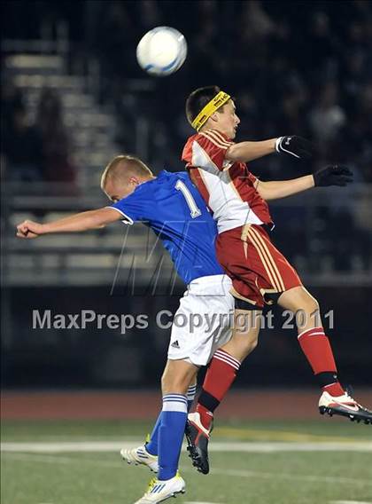 Thumbnail 2 in Davis vs. Jesuit (CIF SJS D1 Final) photogallery.