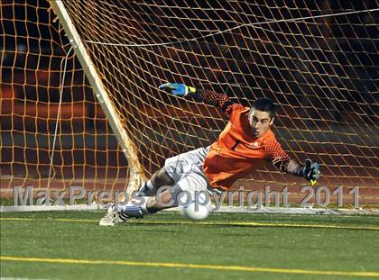 Thumbnail 2 in Davis vs. Jesuit (CIF SJS D1 Final) photogallery.
