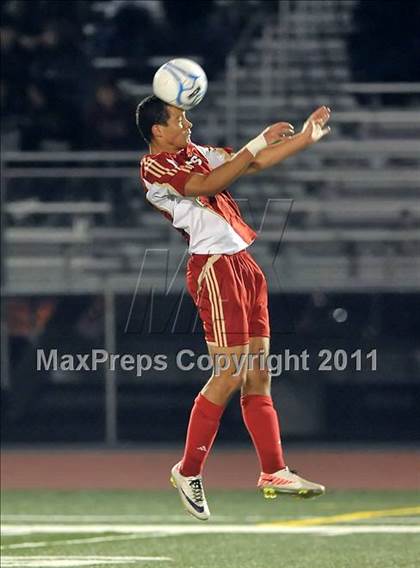 Thumbnail 2 in Davis vs. Jesuit (CIF SJS D1 Final) photogallery.