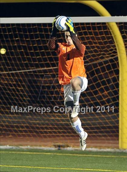 Thumbnail 3 in Davis vs. Jesuit (CIF SJS D1 Final) photogallery.