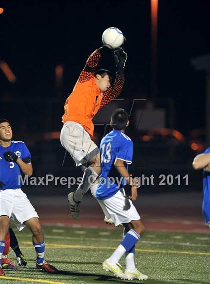 Thumbnail 3 in Davis vs. Jesuit (CIF SJS D1 Final) photogallery.