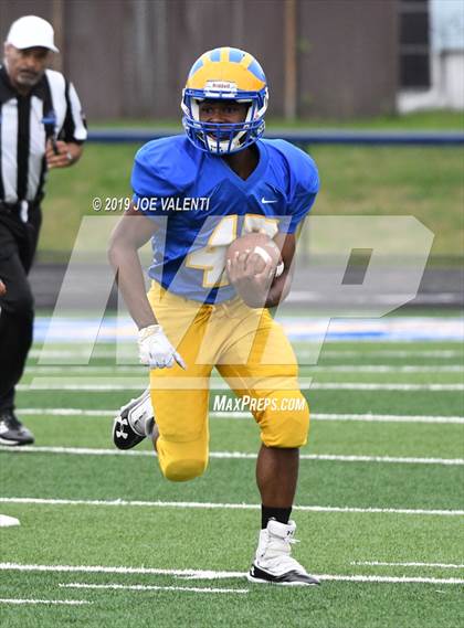 Thumbnail 3 in Cleveland Hill vs. Silver Creek/Forestville Central photogallery.