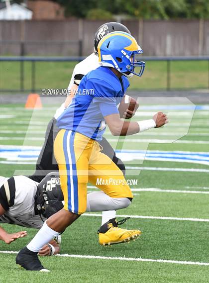 Thumbnail 3 in Cleveland Hill vs. Silver Creek/Forestville Central photogallery.