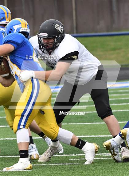 Thumbnail 3 in Cleveland Hill vs. Silver Creek/Forestville Central photogallery.