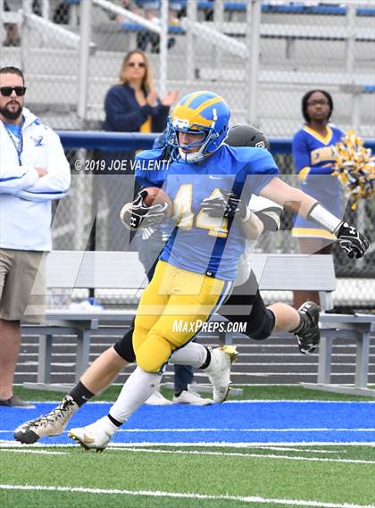 Thumbnail 2 in Cleveland Hill vs. Silver Creek/Forestville Central photogallery.