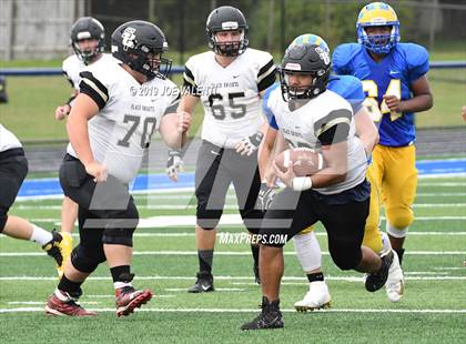 Thumbnail 2 in Cleveland Hill vs. Silver Creek/Forestville Central photogallery.