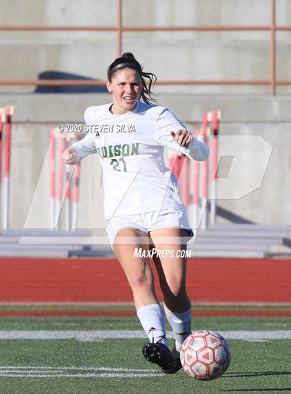 Thumbnail 3 in Cathedral Catholic vs. Edison (CIF SoCal Regional D1 Quarterfinal) photogallery.