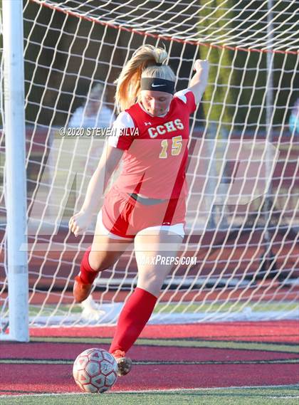 Thumbnail 2 in Cathedral Catholic vs. Edison (CIF SoCal Regional D1 Quarterfinal) photogallery.