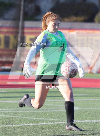 Thumbnail 3 in Cathedral Catholic vs. Edison (CIF SoCal Regional D1 Quarterfinal) photogallery.