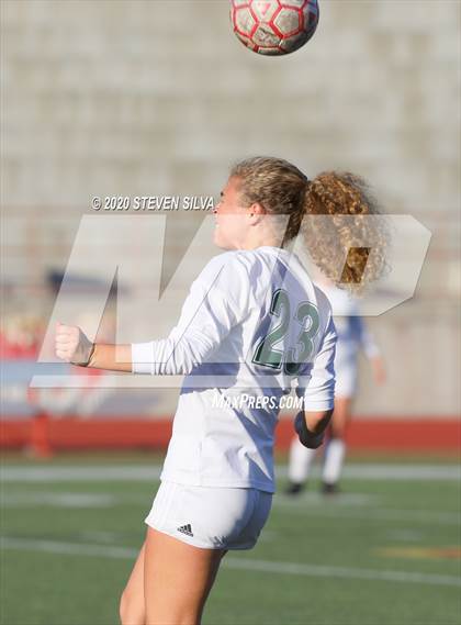 Thumbnail 1 in Cathedral Catholic vs. Edison (CIF SoCal Regional D1 Quarterfinal) photogallery.