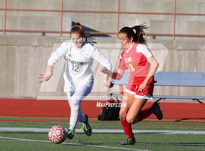 Thumbnail 2 in Cathedral Catholic vs. Edison (CIF SoCal Regional D1 Quarterfinal) photogallery.