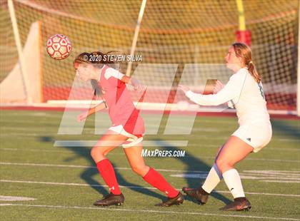 Thumbnail 1 in Cathedral Catholic vs. Edison (CIF SoCal Regional D1 Quarterfinal) photogallery.