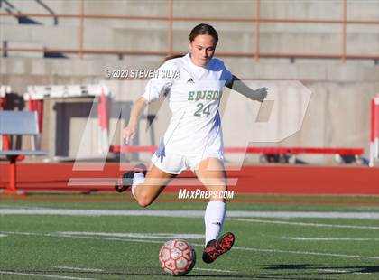 Thumbnail 3 in Cathedral Catholic vs. Edison (CIF SoCal Regional D1 Quarterfinal) photogallery.