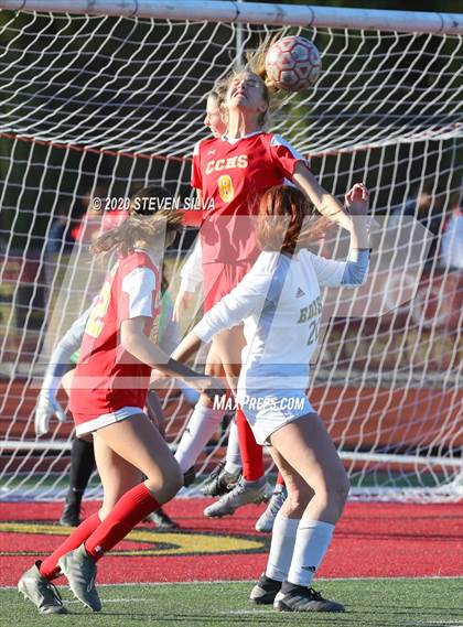 Thumbnail 2 in Cathedral Catholic vs. Edison (CIF SoCal Regional D1 Quarterfinal) photogallery.