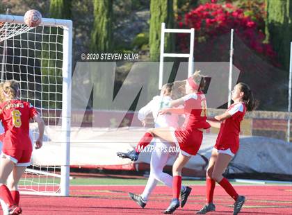 Thumbnail 1 in Cathedral Catholic vs. Edison (CIF SoCal Regional D1 Quarterfinal) photogallery.