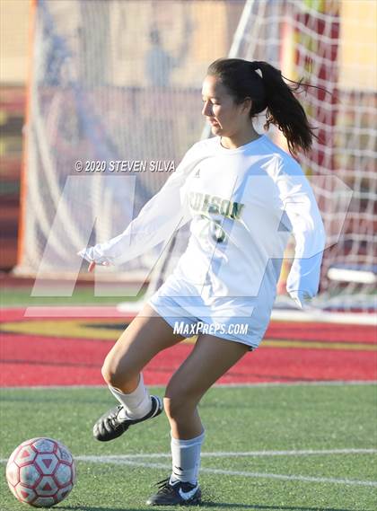 Thumbnail 2 in Cathedral Catholic vs. Edison (CIF SoCal Regional D1 Quarterfinal) photogallery.