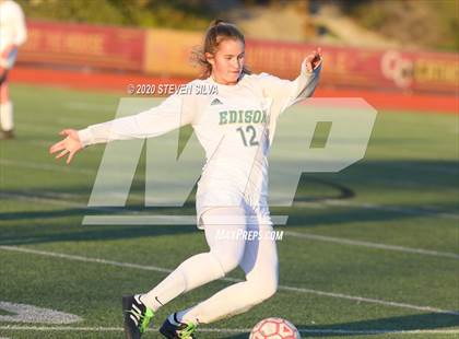 Thumbnail 1 in Cathedral Catholic vs. Edison (CIF SoCal Regional D1 Quarterfinal) photogallery.