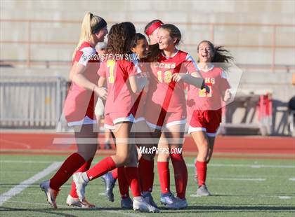 Thumbnail 1 in Cathedral Catholic vs. Edison (CIF SoCal Regional D1 Quarterfinal) photogallery.