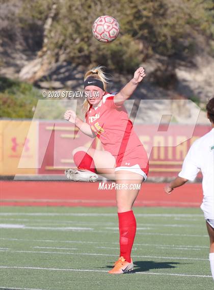 Thumbnail 3 in Cathedral Catholic vs. Edison (CIF SoCal Regional D1 Quarterfinal) photogallery.