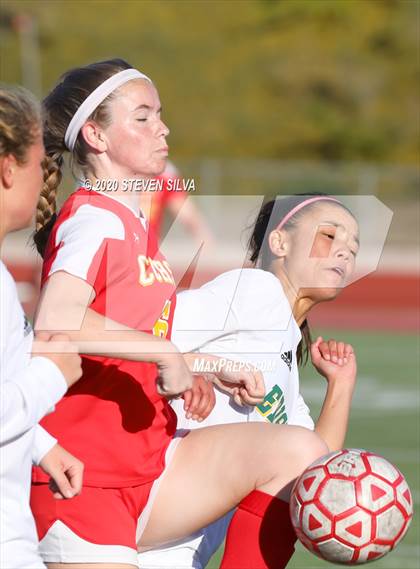 Thumbnail 1 in Cathedral Catholic vs. Edison (CIF SoCal Regional D1 Quarterfinal) photogallery.