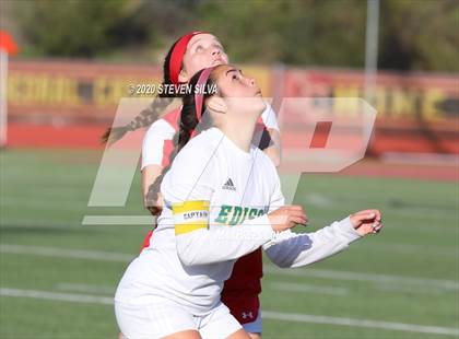 Thumbnail 1 in Cathedral Catholic vs. Edison (CIF SoCal Regional D1 Quarterfinal) photogallery.