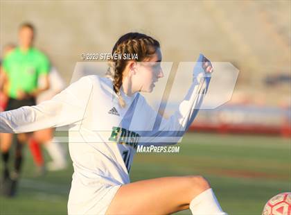 Thumbnail 3 in Cathedral Catholic vs. Edison (CIF SoCal Regional D1 Quarterfinal) photogallery.