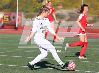 Thumbnail 2 in Cathedral Catholic vs. Edison (CIF SoCal Regional D1 Quarterfinal) photogallery.
